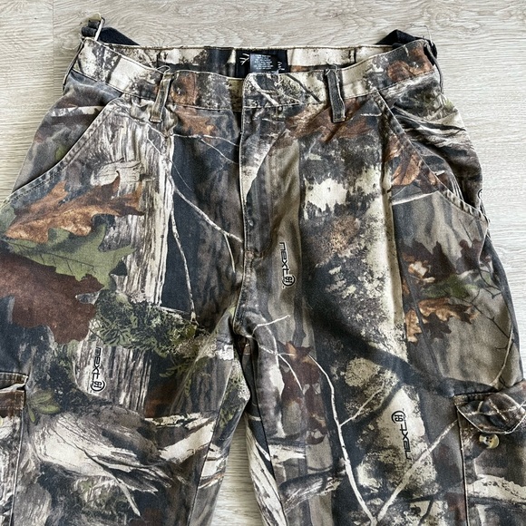 Realtree Camouflage Cargo Pants - Picture 2 of 5